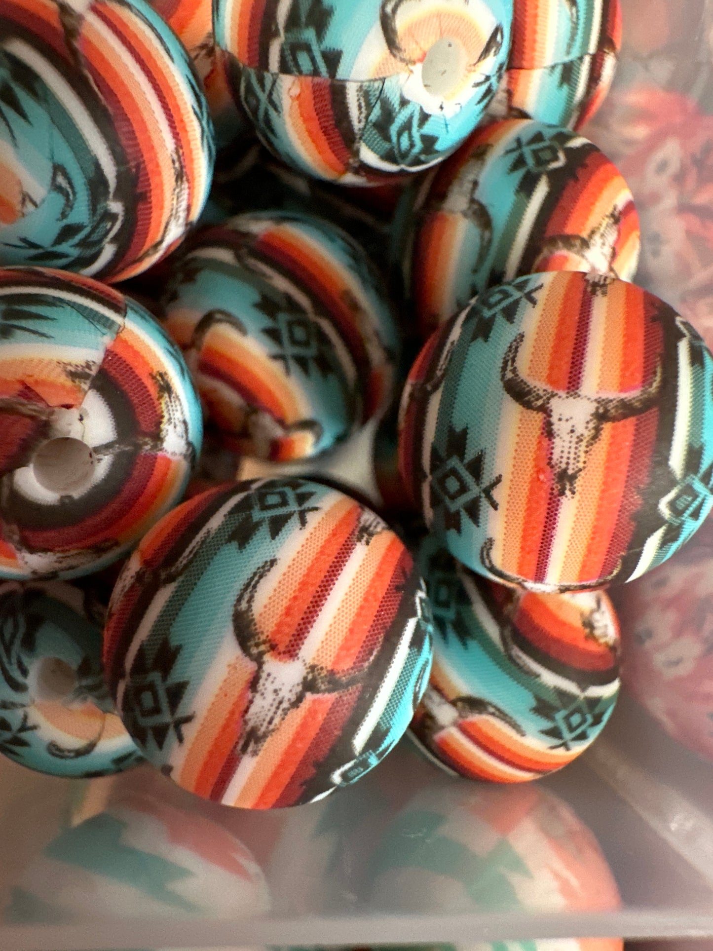 #2 skull silicone beads