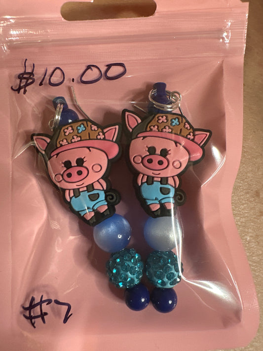 #7 pig earrings set