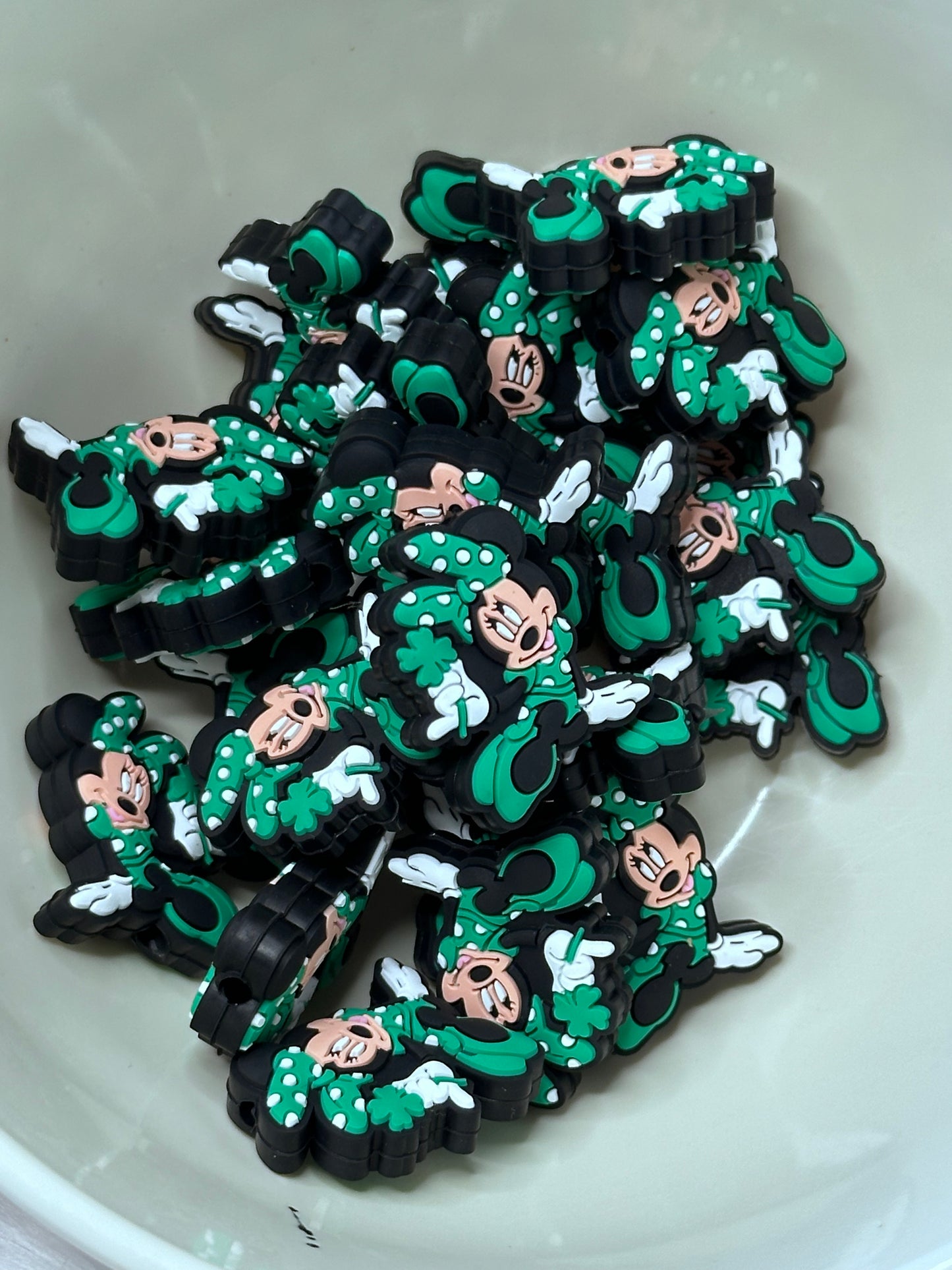 #338 st. Patrick’s day mouse silicone focal beads