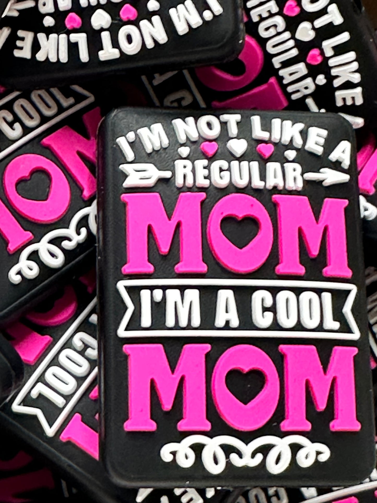 #371 I’m a cool mom silicone focal beads