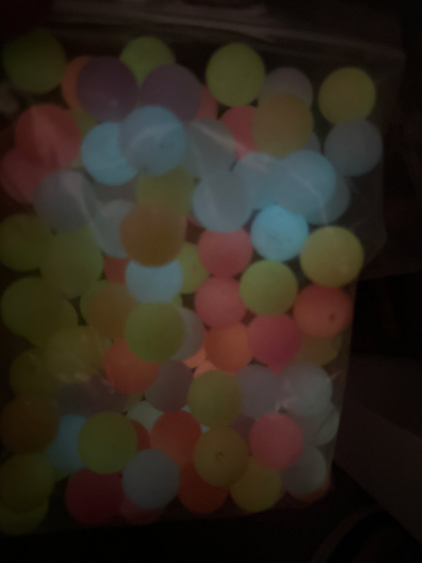 #10 15mm glow in the dark luminous silicone beads