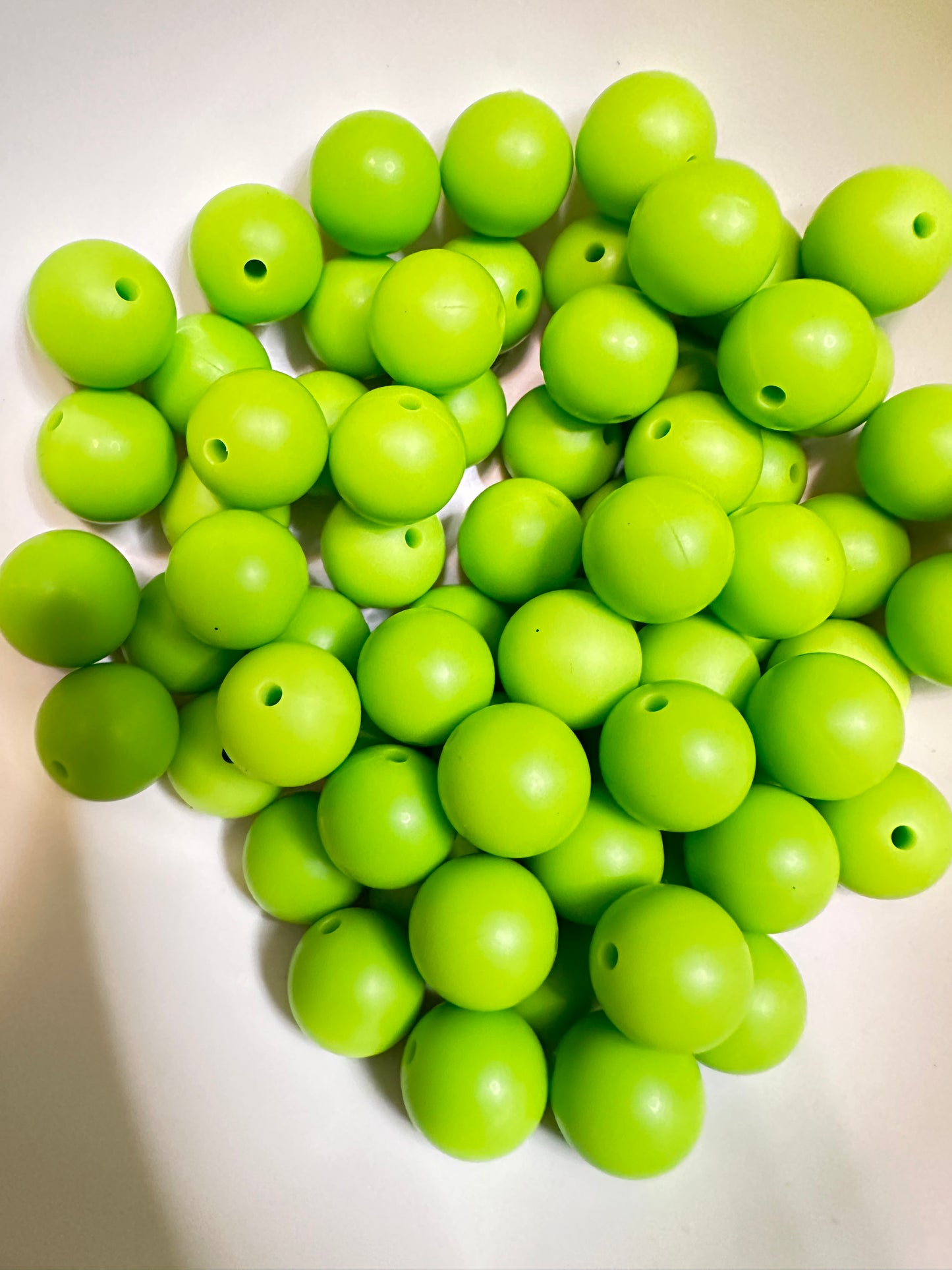 15mm solid color silicone beads