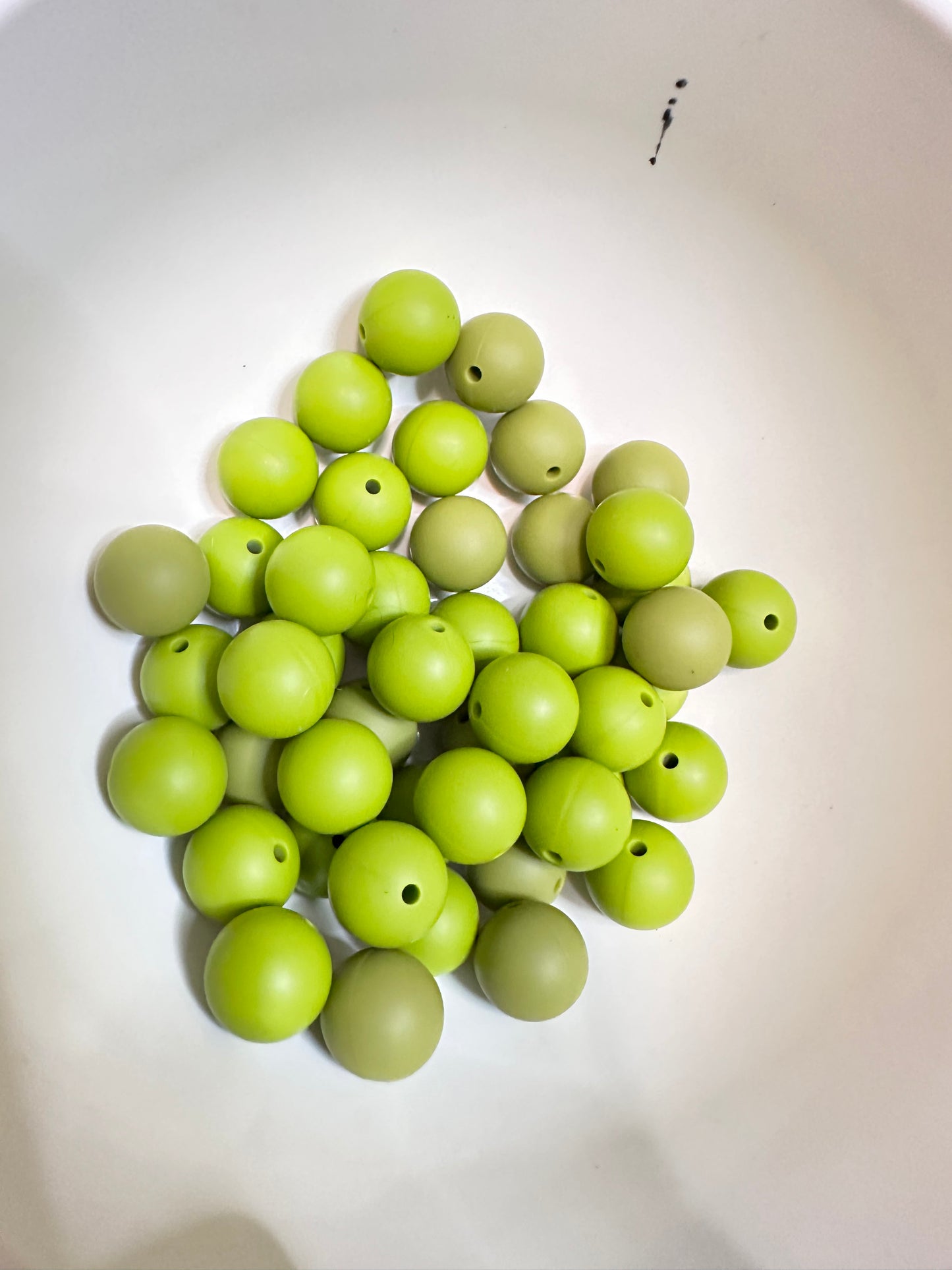 15mm solid color silicone beads