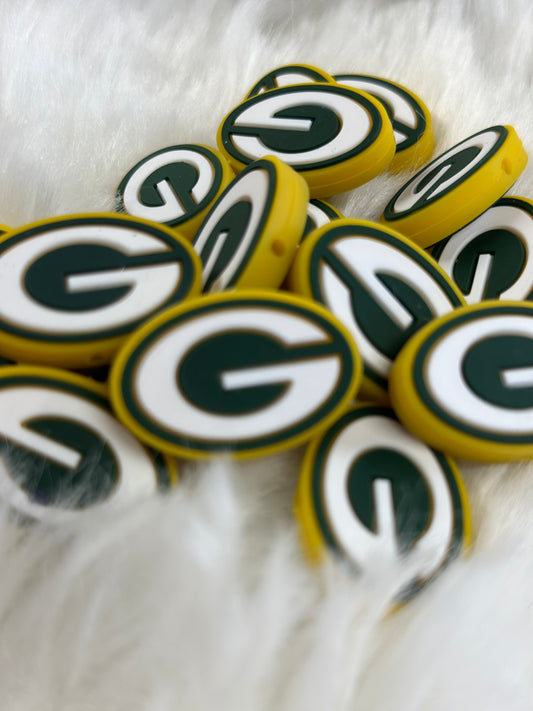 #285 green G silicone focal beads