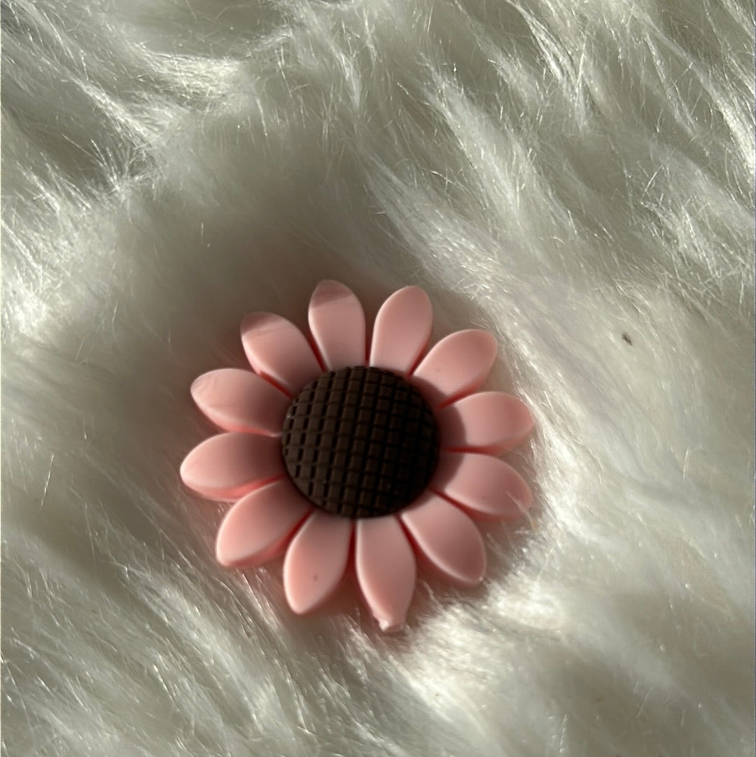 #301 flower silicone focal beads