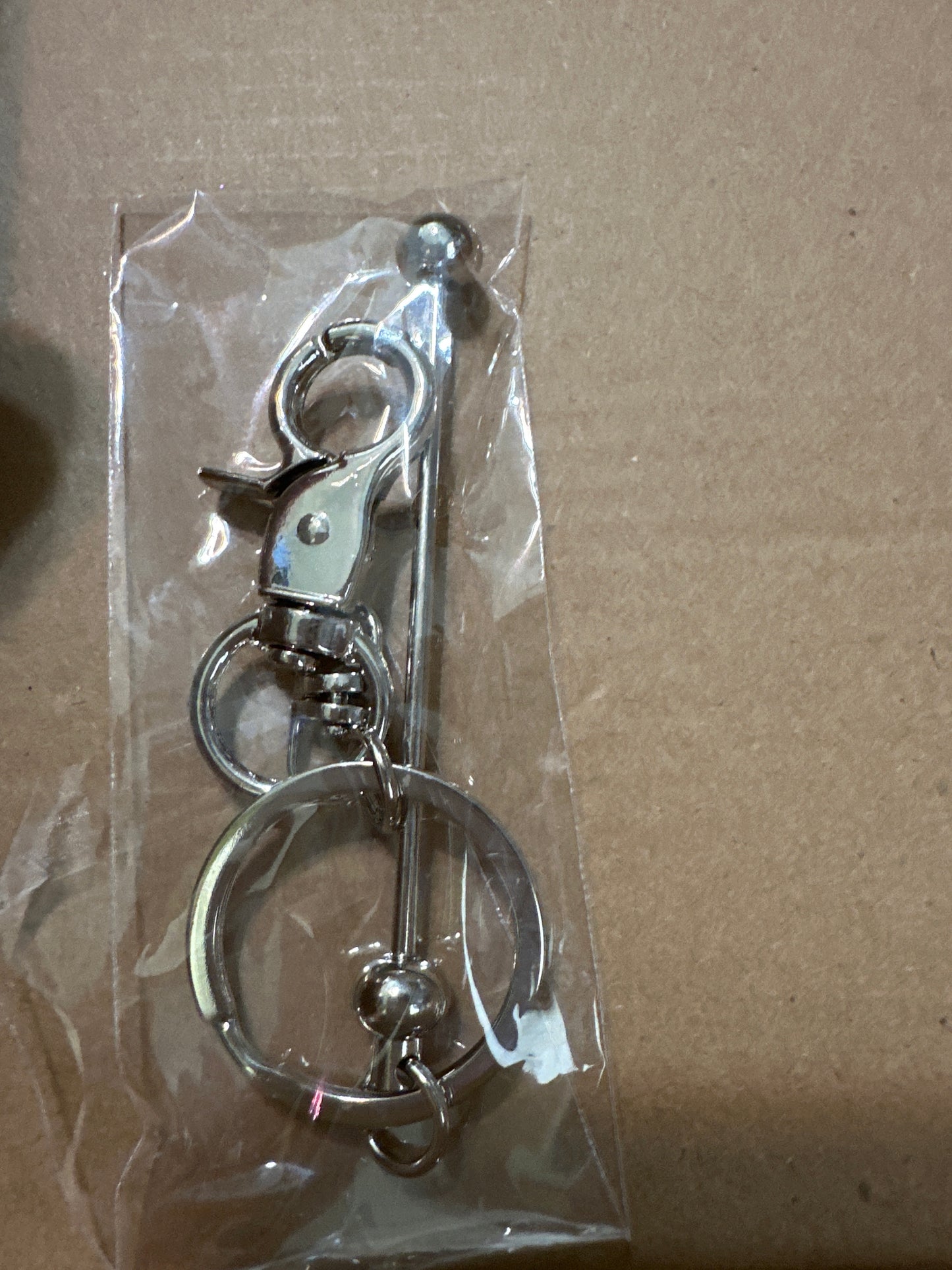Beadable keychain bars