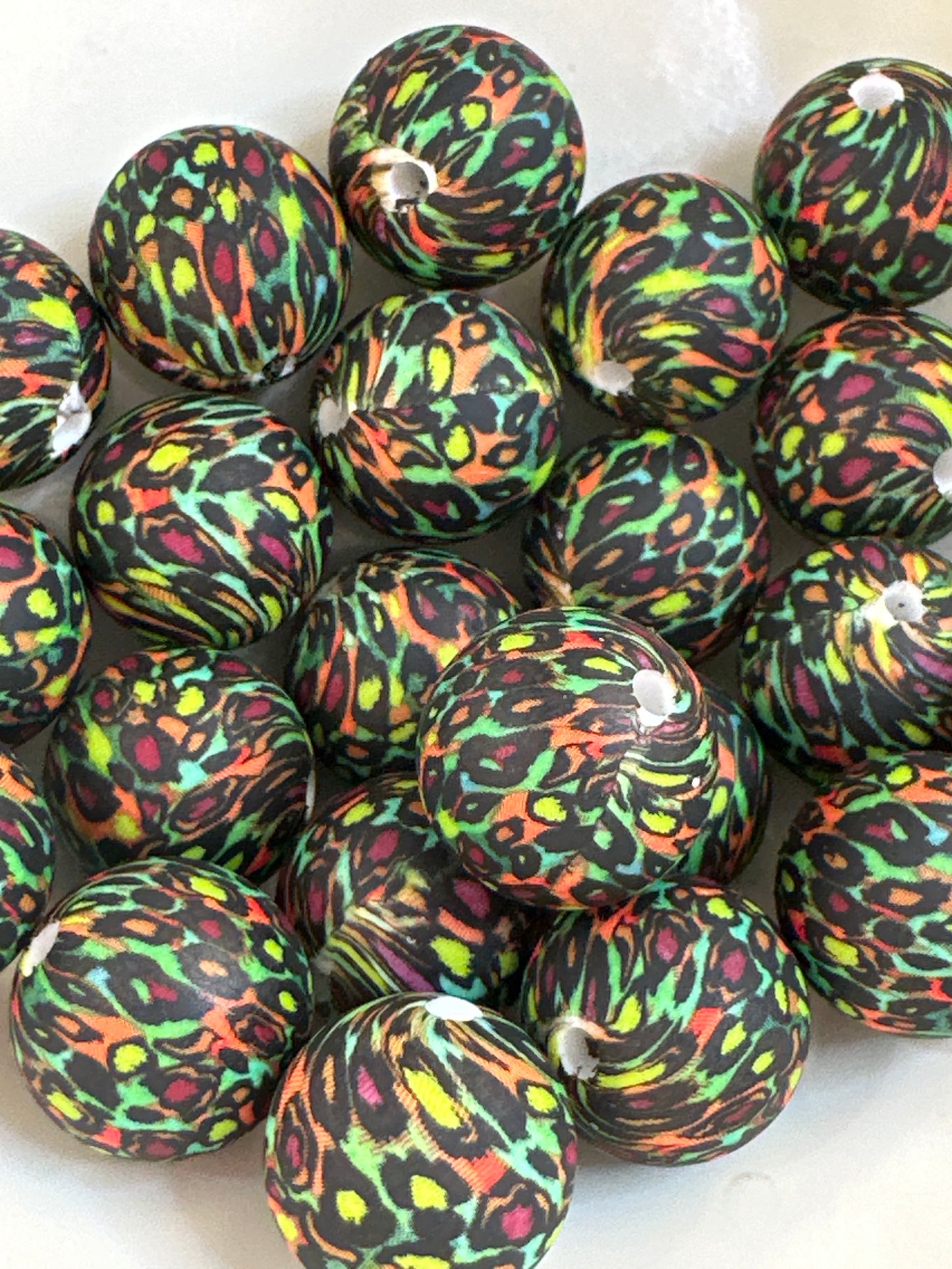 #48 15mm printed silicone beads
