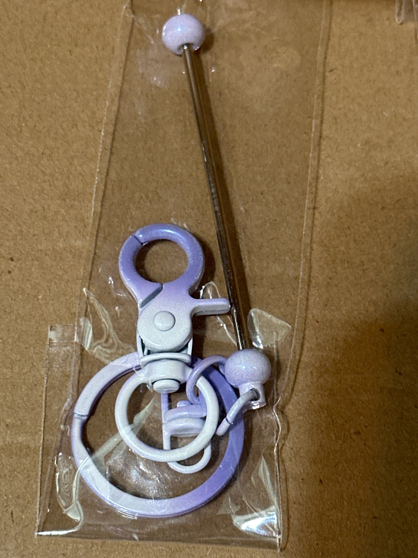 Beadable keychain bars