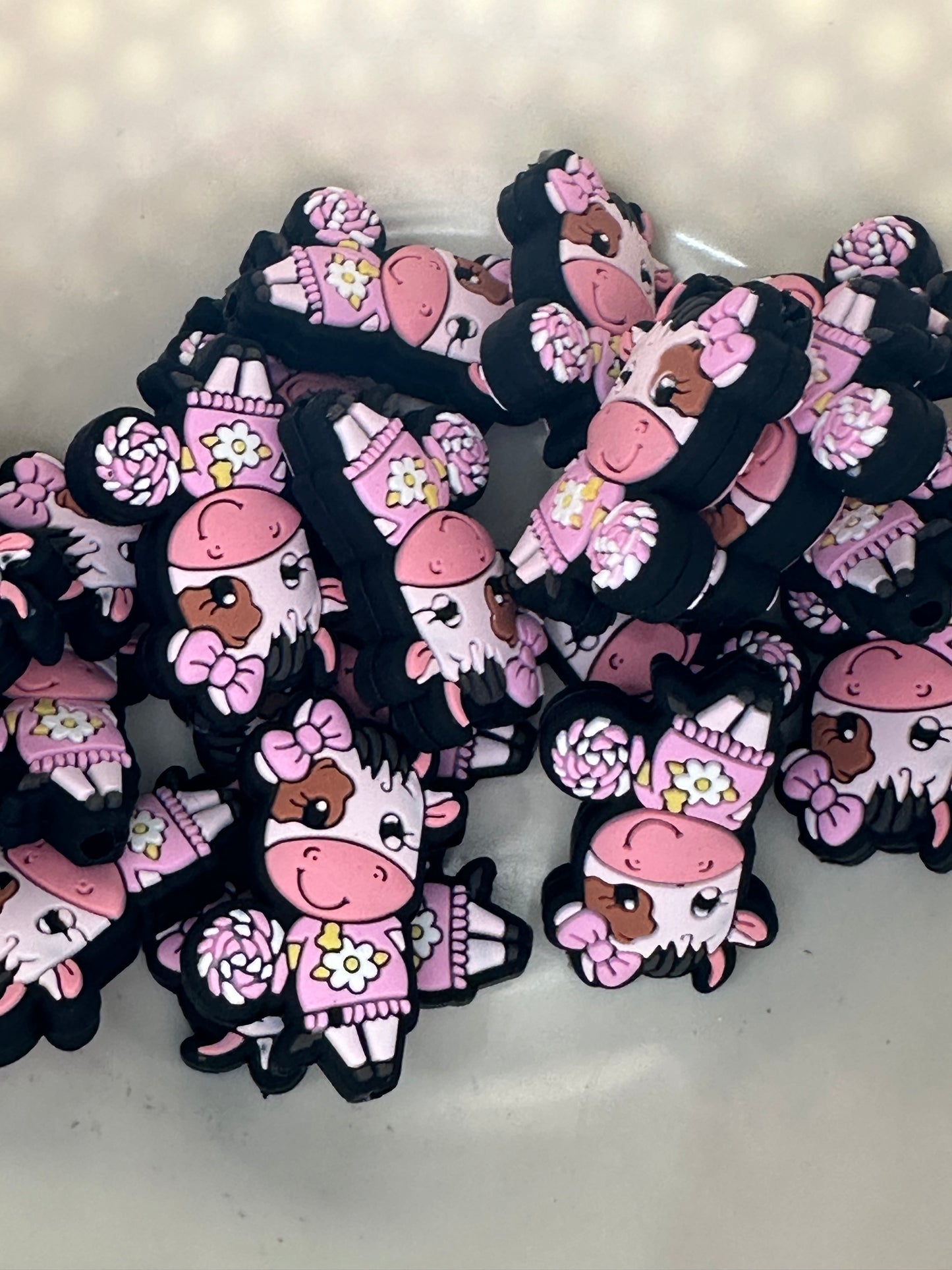 #515 pink floral cow silicone focal beads