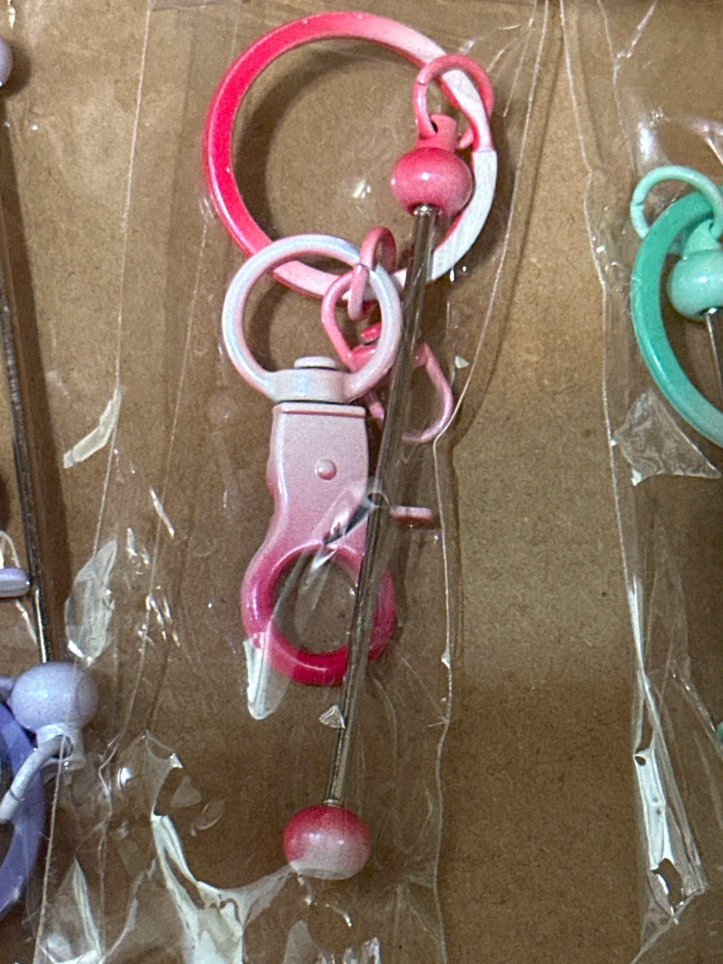 Beadable keychain bars