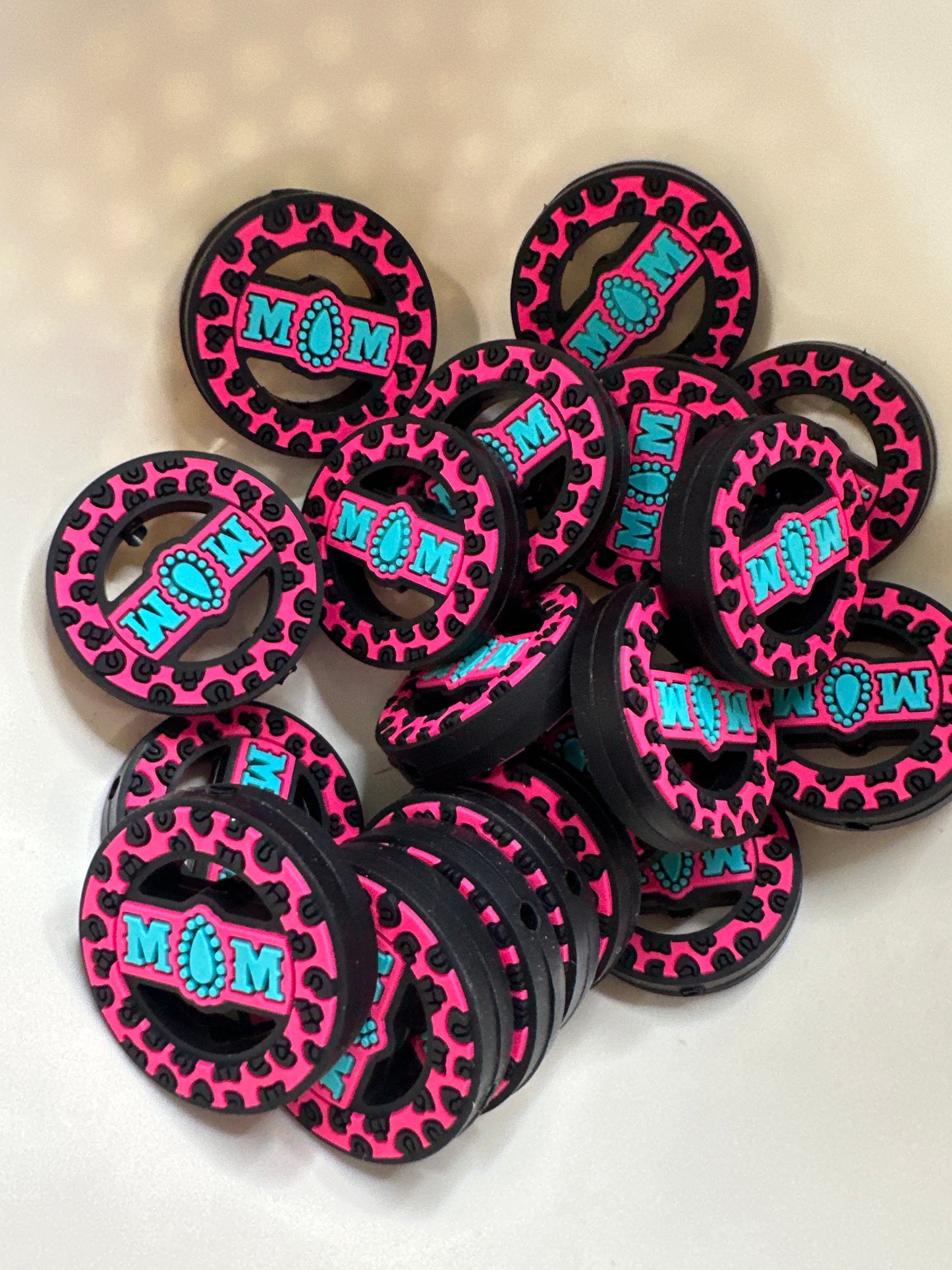 #485 mom silicone focal beads
