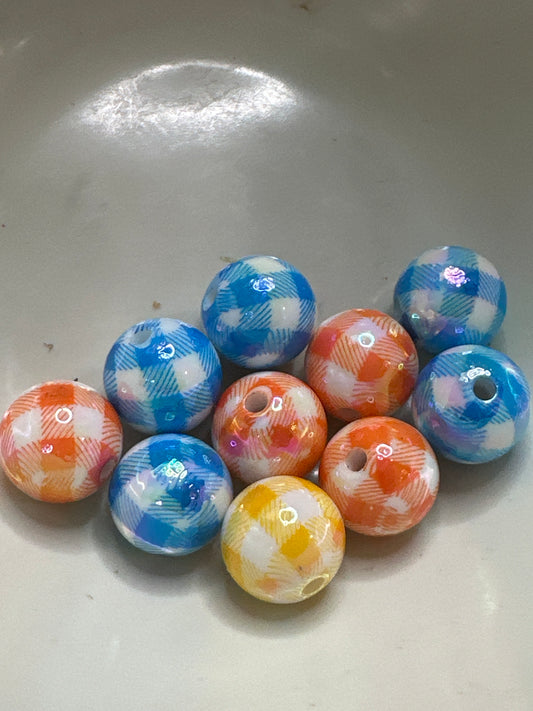 #24 16 mm plaid acrylic beads mix orange and blue and yellow of 10