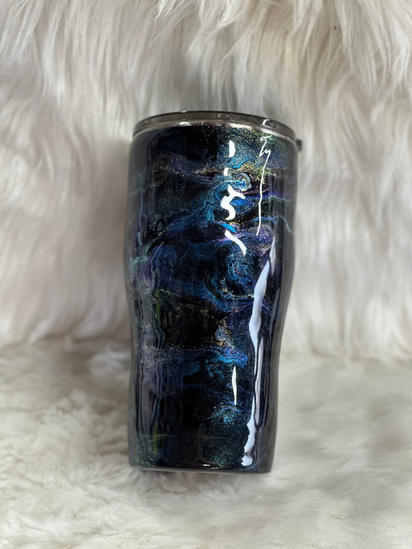 #42 20oz traditional curve blue alc ink tumbler