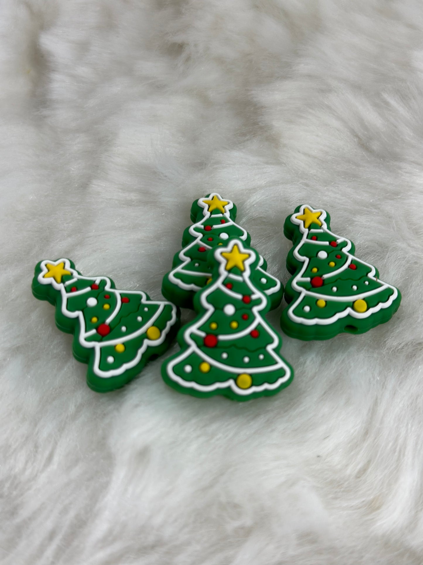 #173 Green Christmas tree silicone focal beads