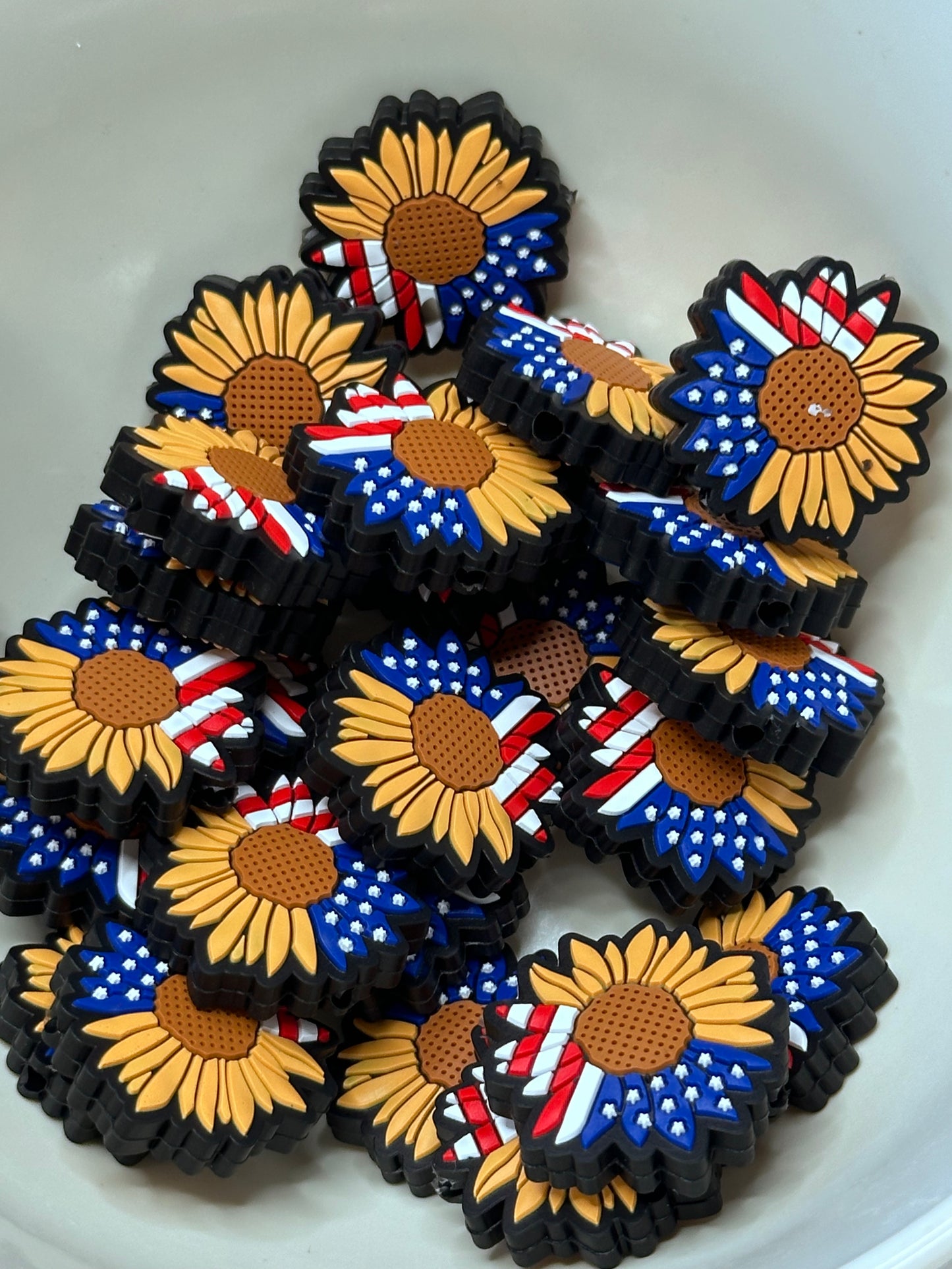 #328 American sunflower silicone focal bead.
