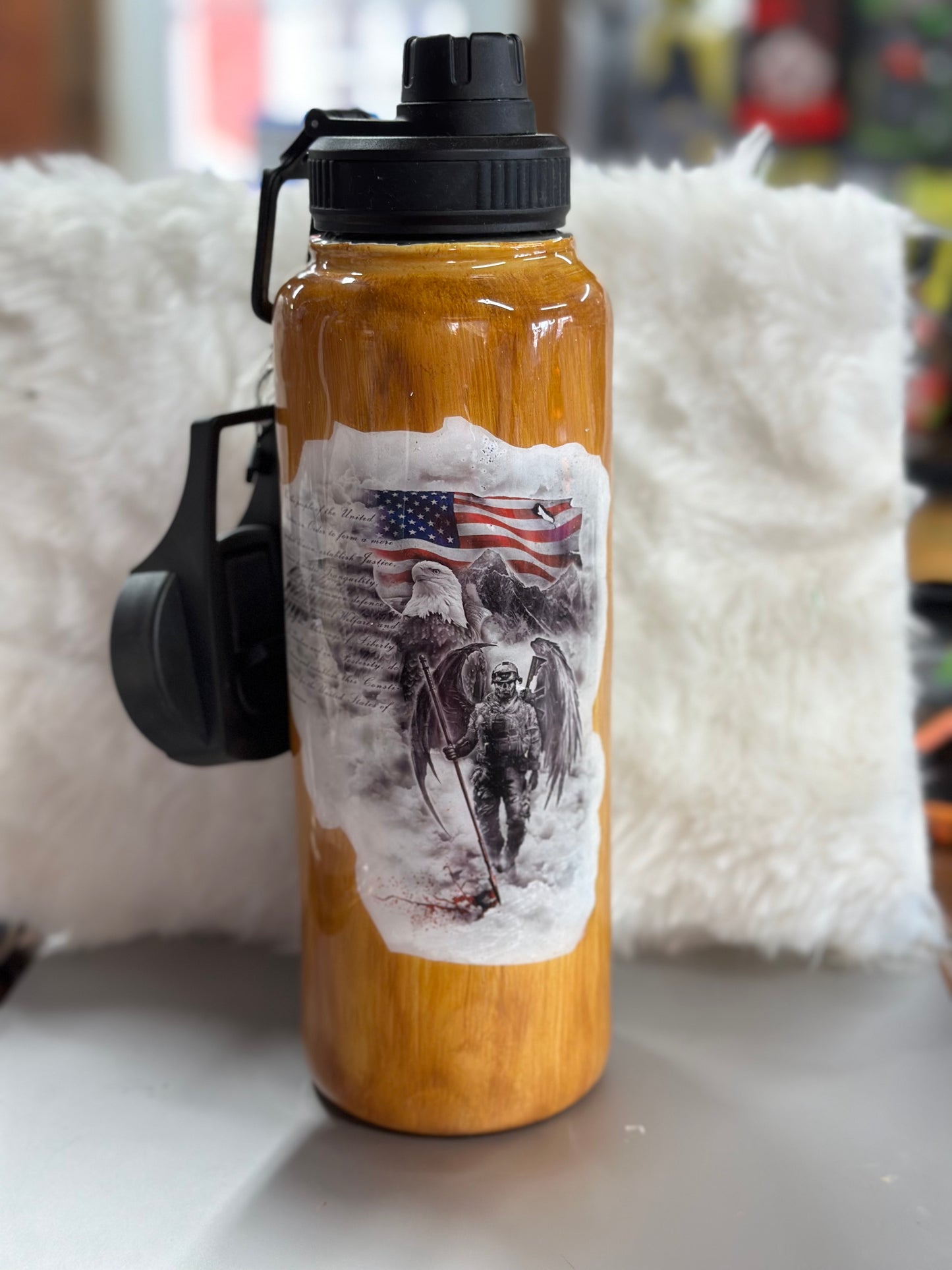 #31 40oz America hydro tumbler