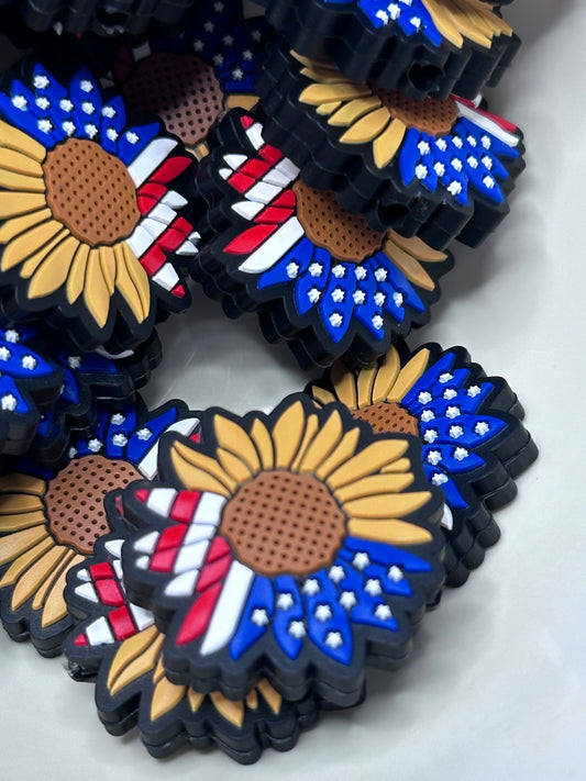 #328 American sunflower silicone focal bead.