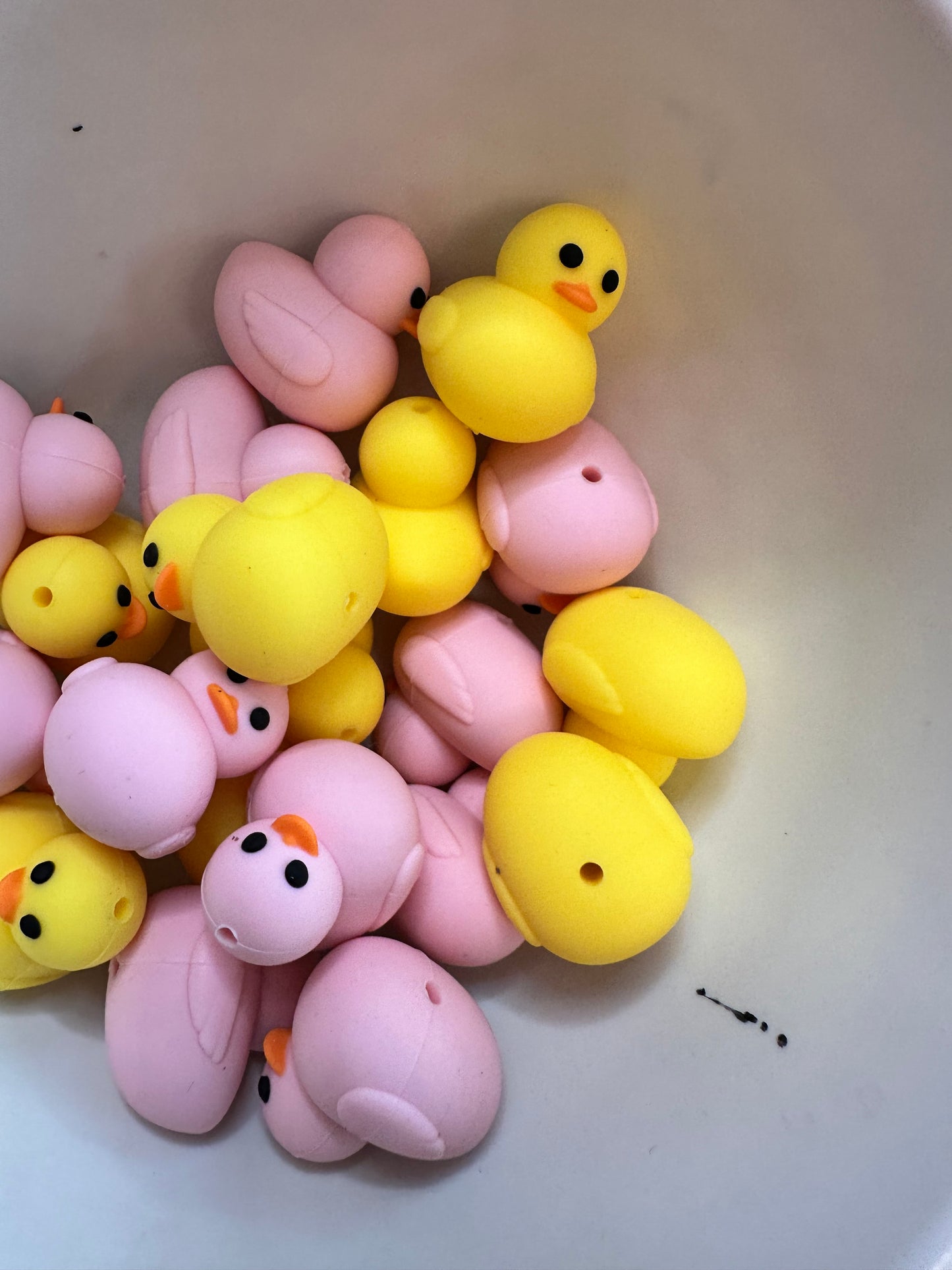 #197 Duck silicone focal beads