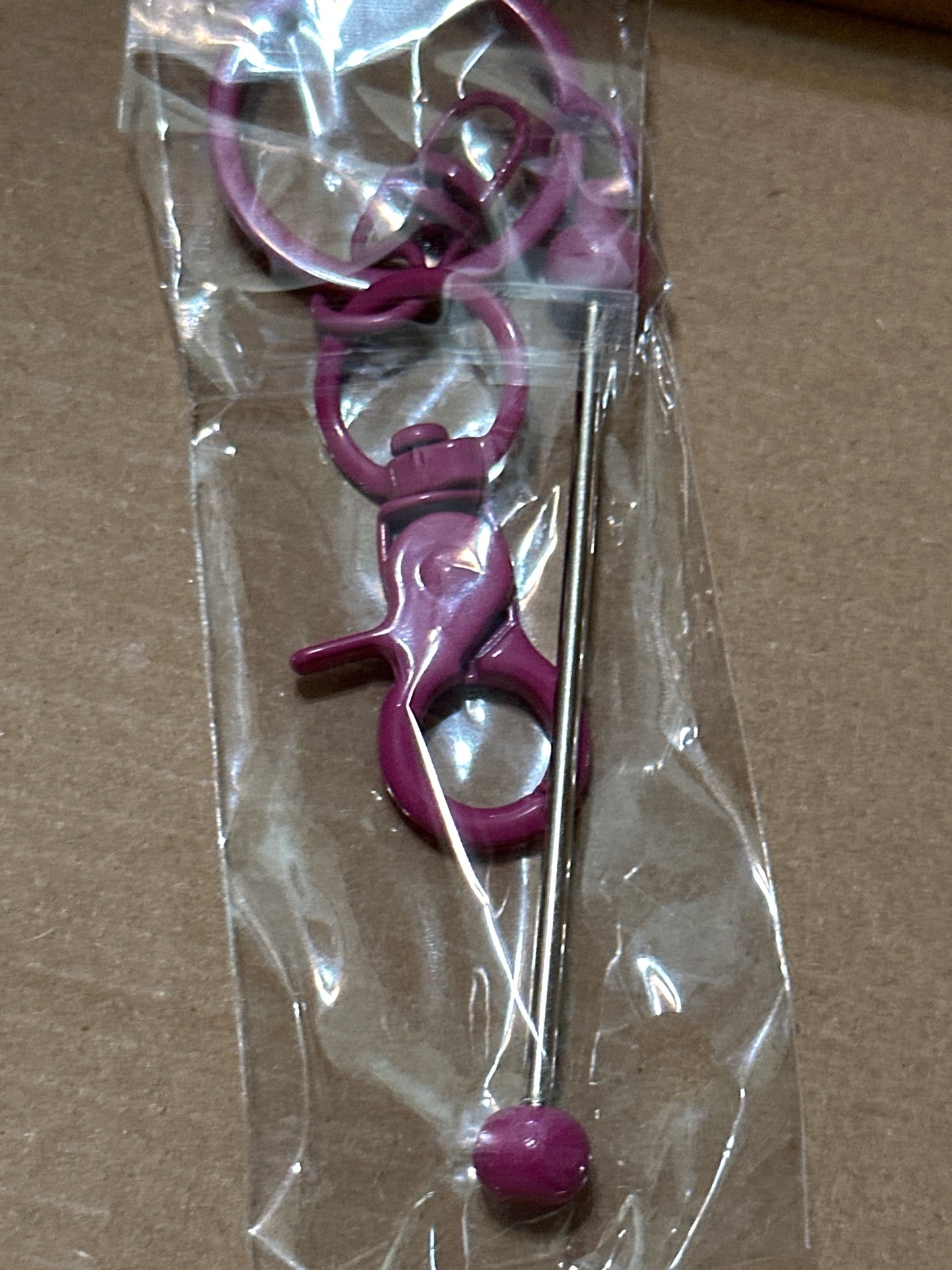Beadable keychain bars