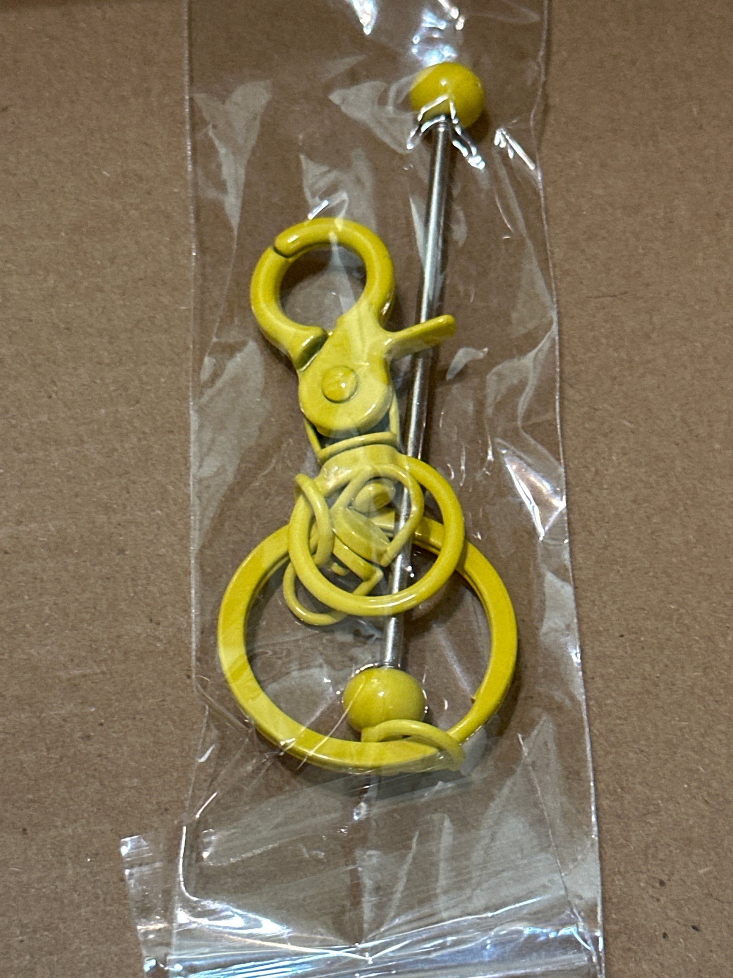 Beadable keychain bars