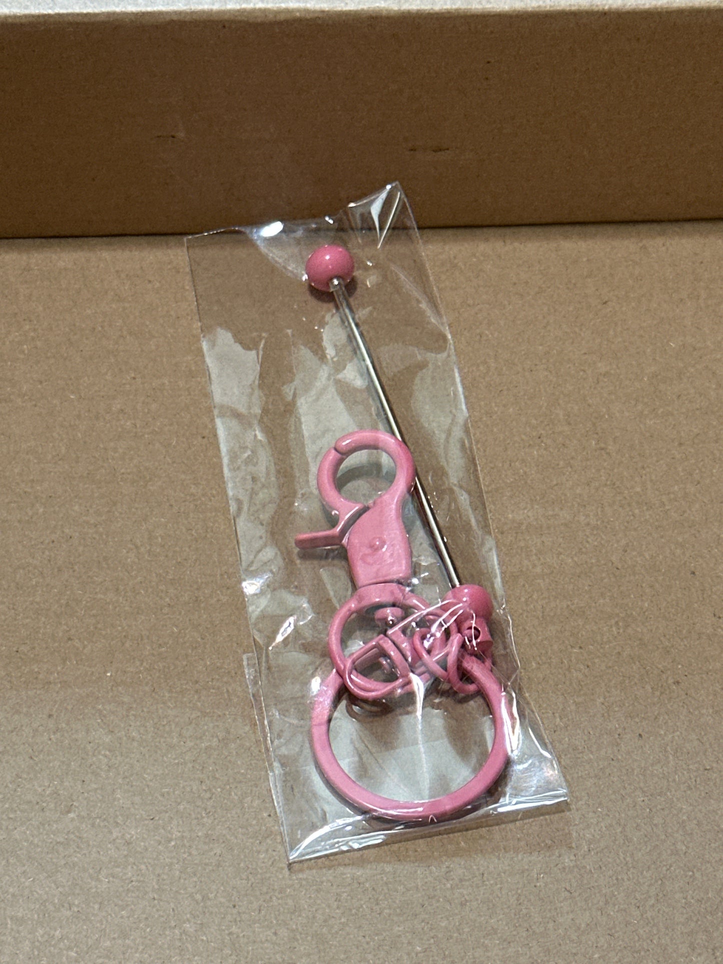 Beadable keychain bars