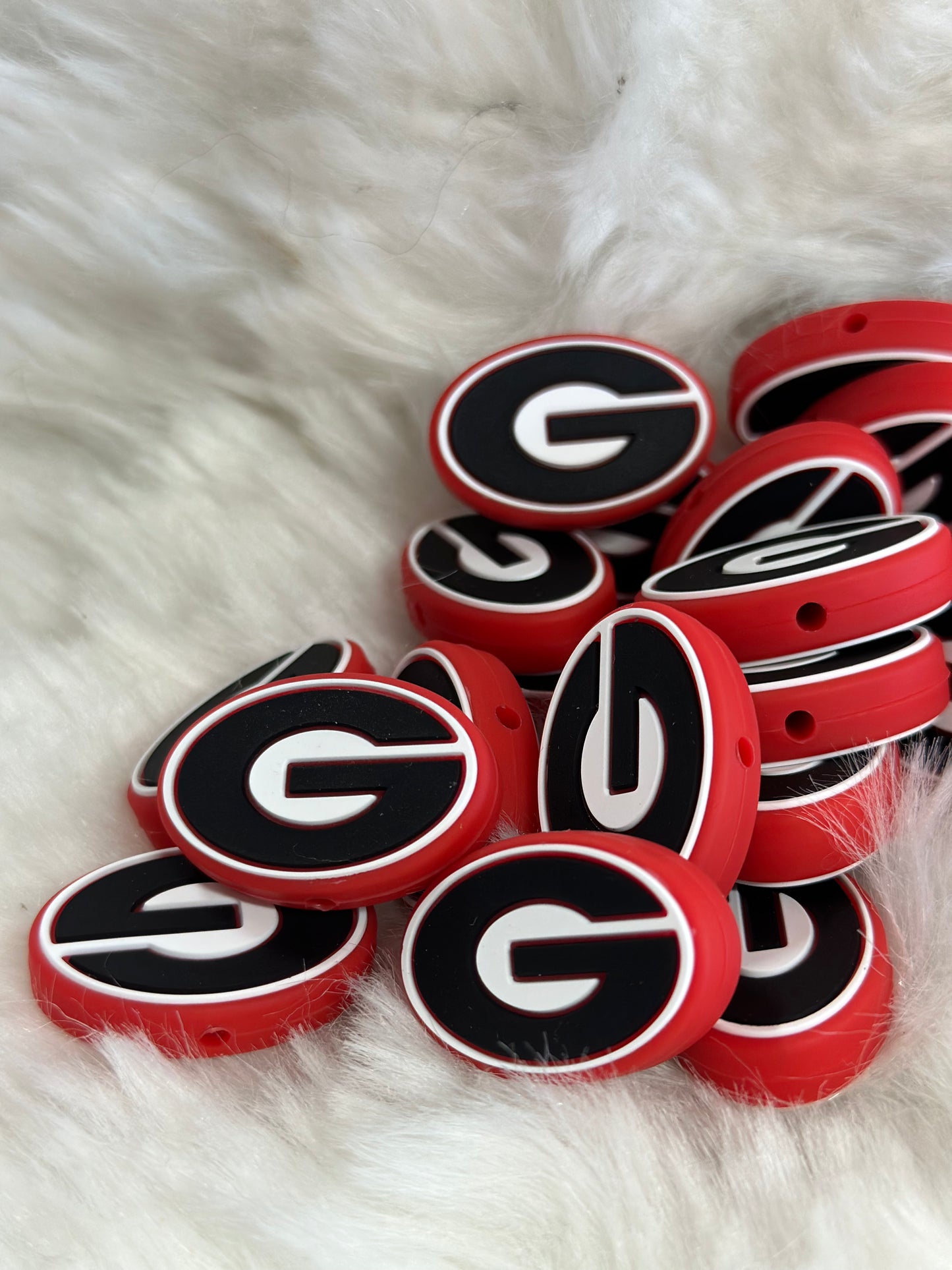 #228 G silicone focal beads