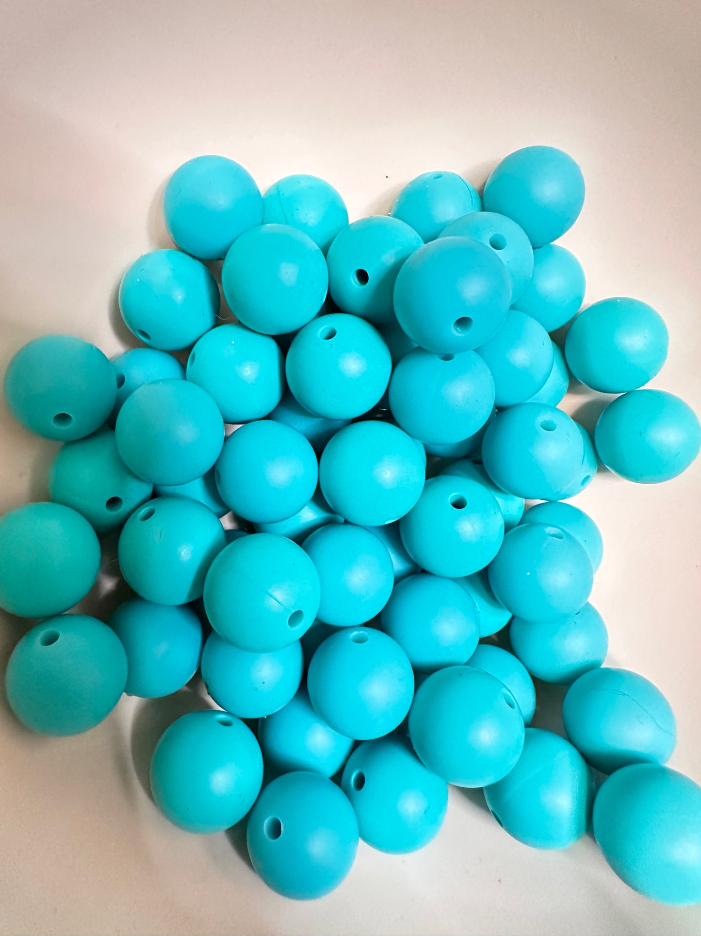 15mm solid color silicone beads