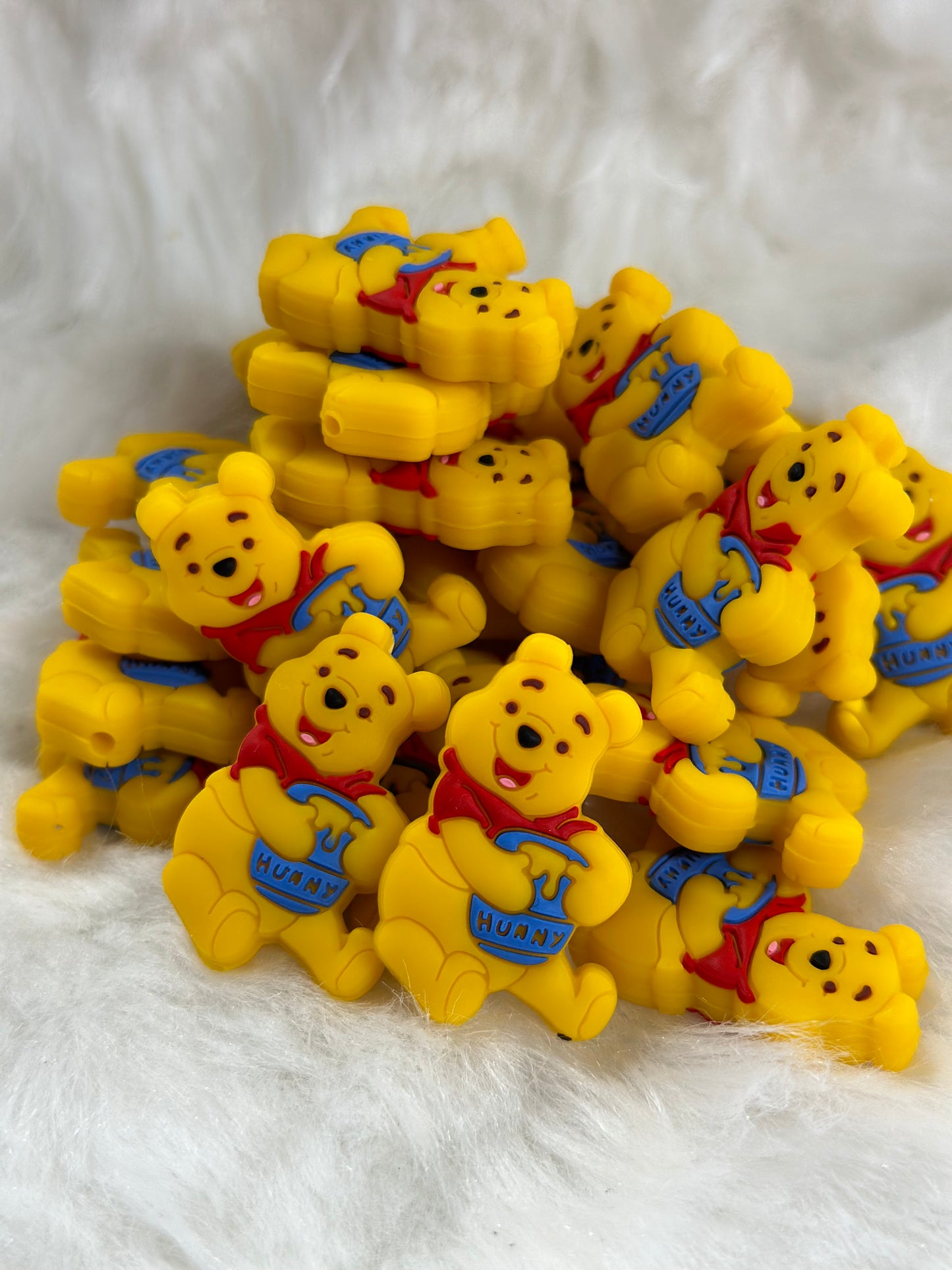 #149 Yellow bear silicone focal beads