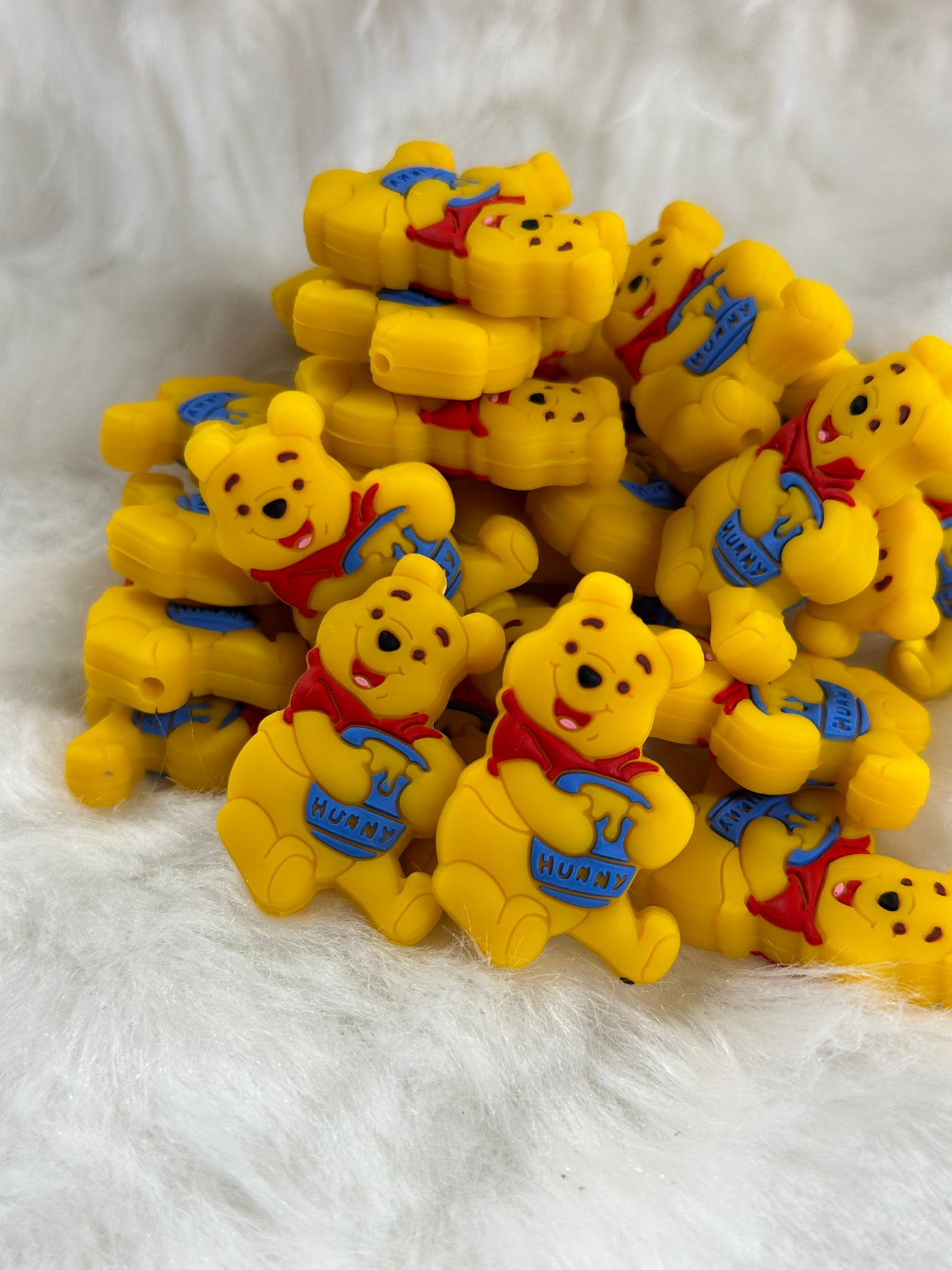 #149 Yellow bear silicone focal beads