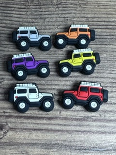 #20 Jeeps silicone focal beads