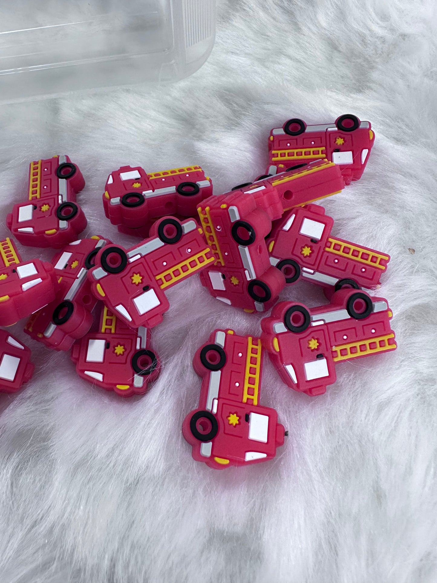 #120 Fire truck silicone focal beads