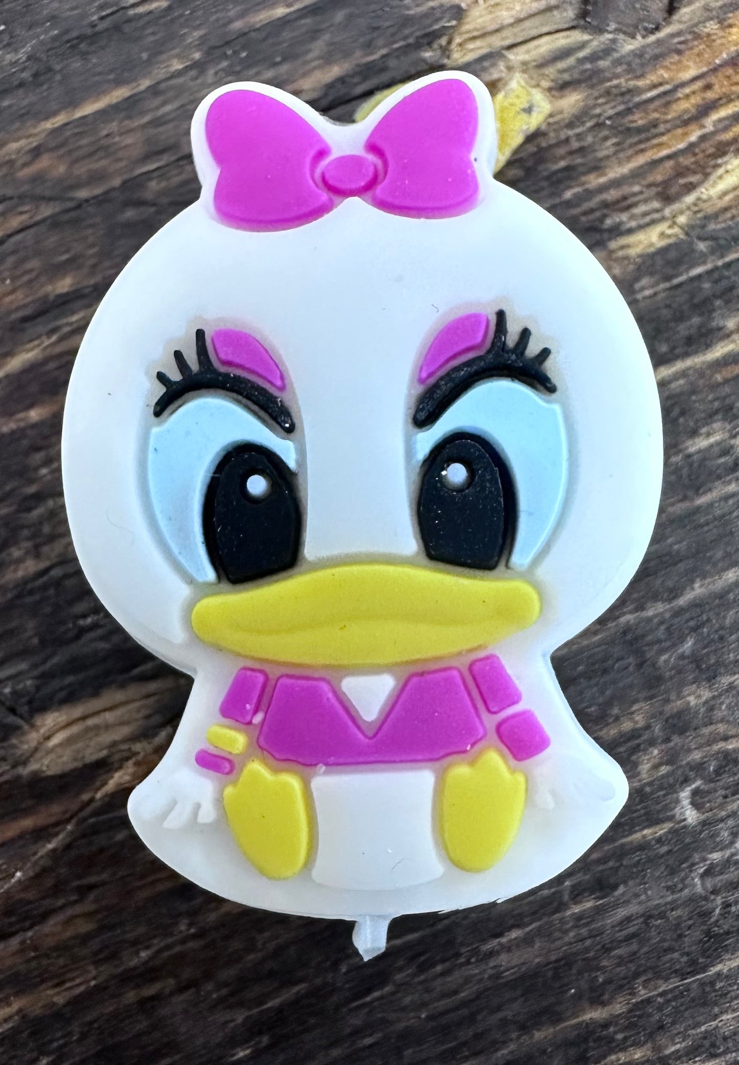 #220 Baby duck silicone focal beads