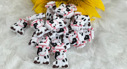 #37 Nurse cow focal beads